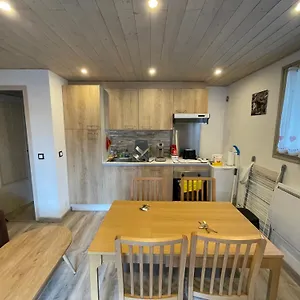  Appartement Le Picoulet : Confort Coeur De Village